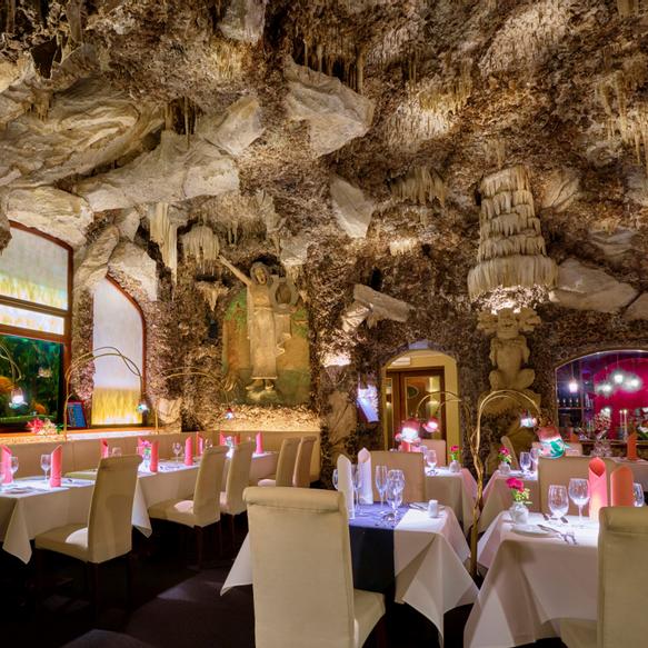 Adria Hotel Prague | Prague | L´Atelier menu in TRITON Restaurant!